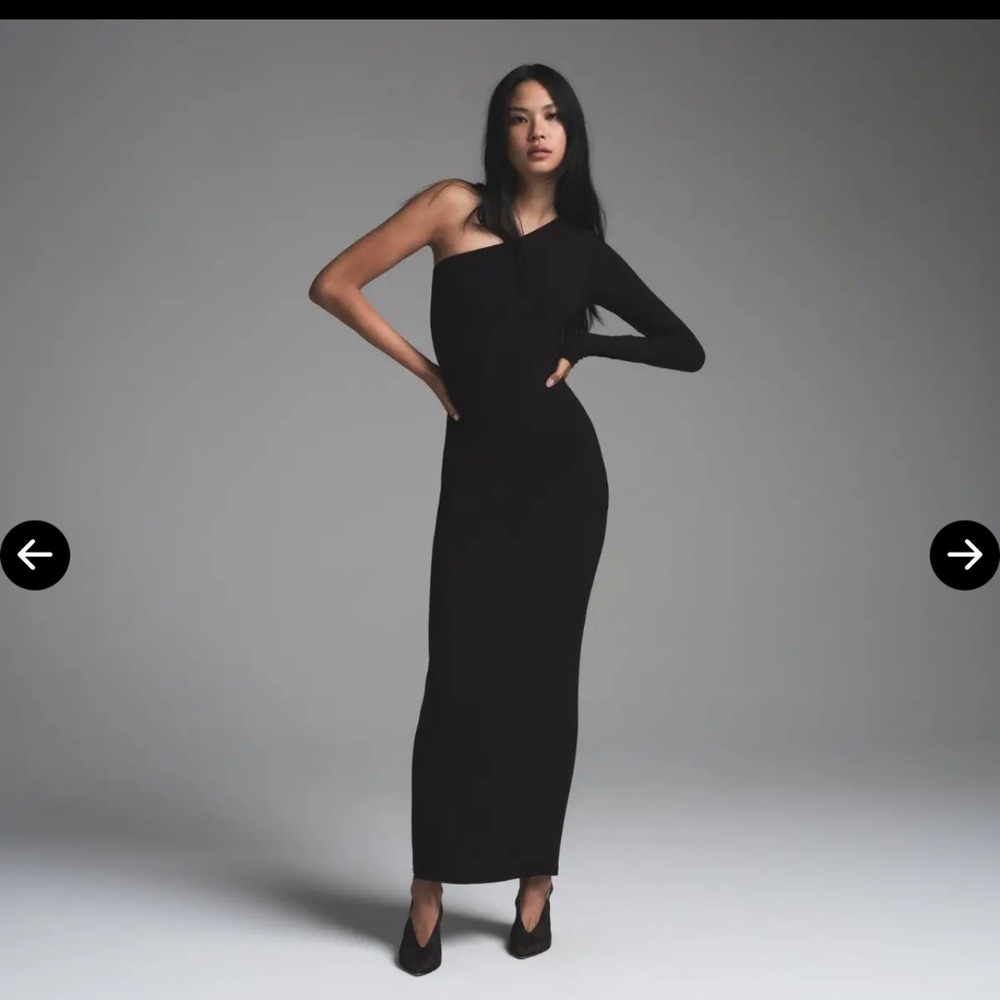 BNWT SKIMS Black One-Shoulder Dress